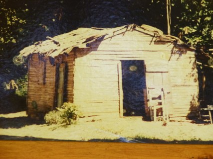 Avant. Une casita brinquebalente mais bourrée de charme.