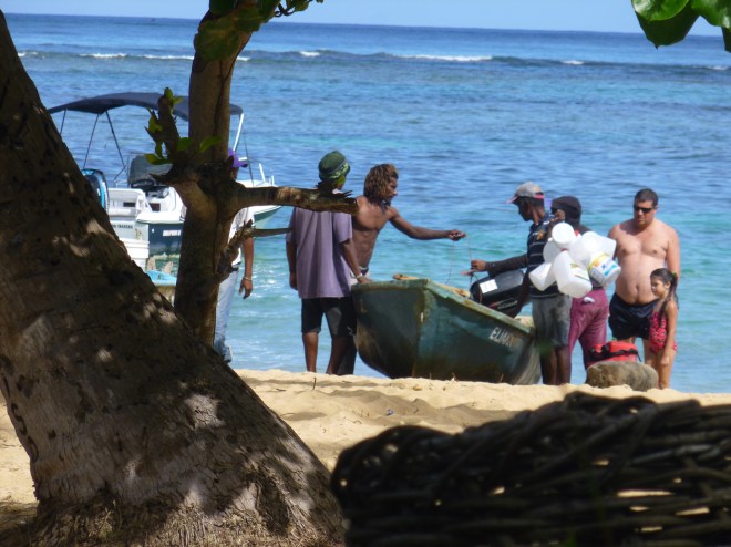 La Ola, aux premières loges.... chaque jour du poisson tout frais devant sa jolie terrasse.