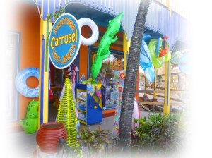 Sabrina, la jolie fée vous attend dans son petit cocon tapissé de jeux et jouets ravissants. Carrusel, Plaza Linda.